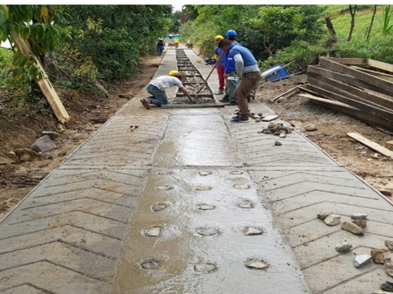 EVOLUCIÓN DE LA ACTIVIDAD CONSTRUCTIVA