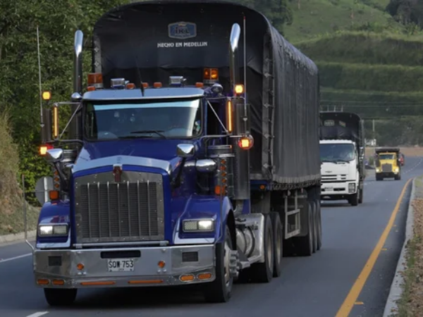 TRANSPORTE DE CARGA